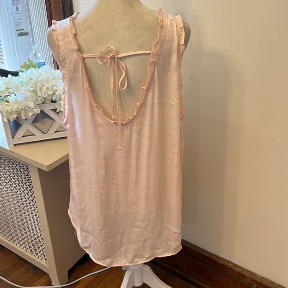 LC Lauren Conrad pale pink ruffle V tank top Size XXL New - Picture 5 of 11